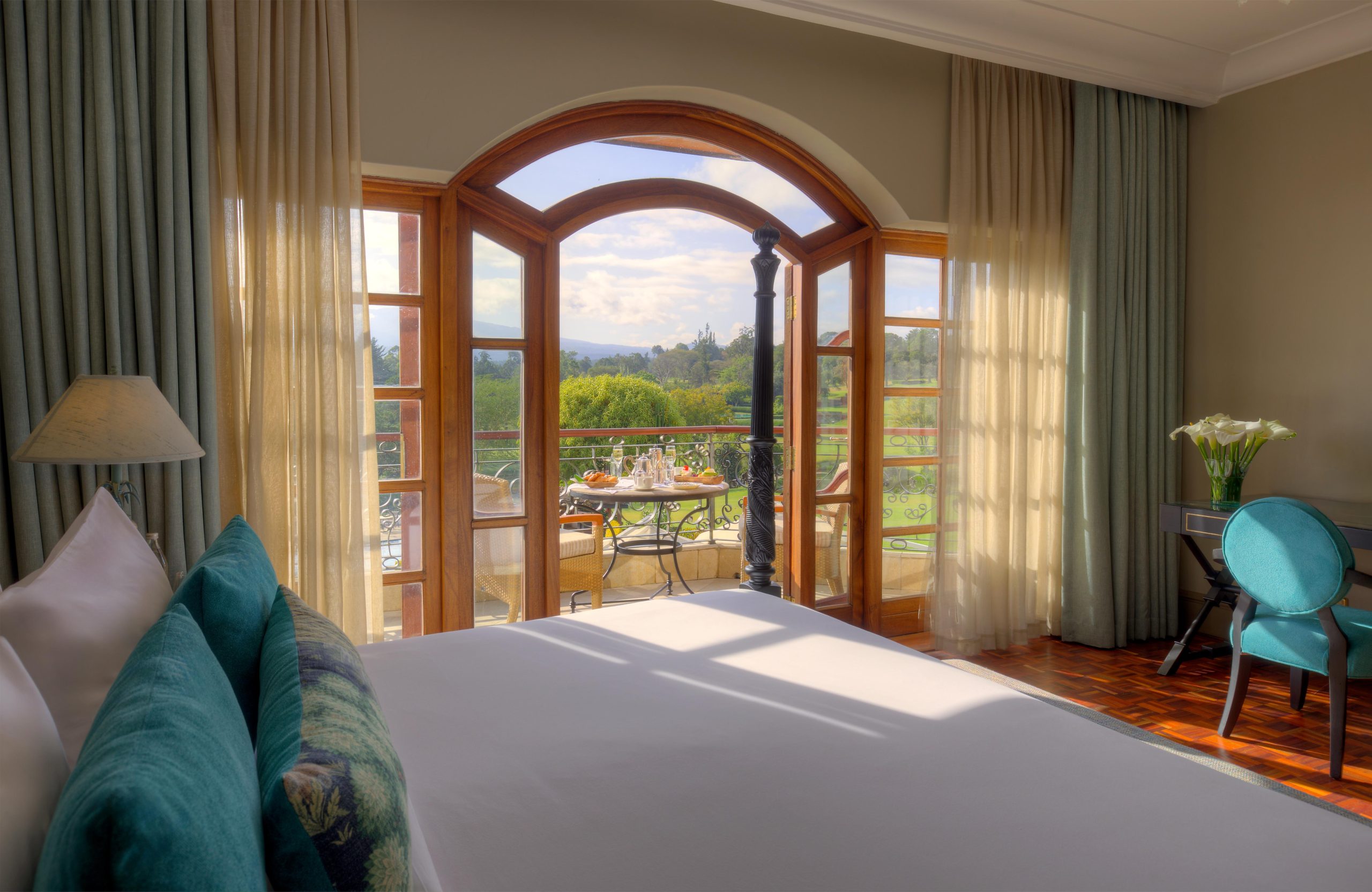 manor equitorial suite2