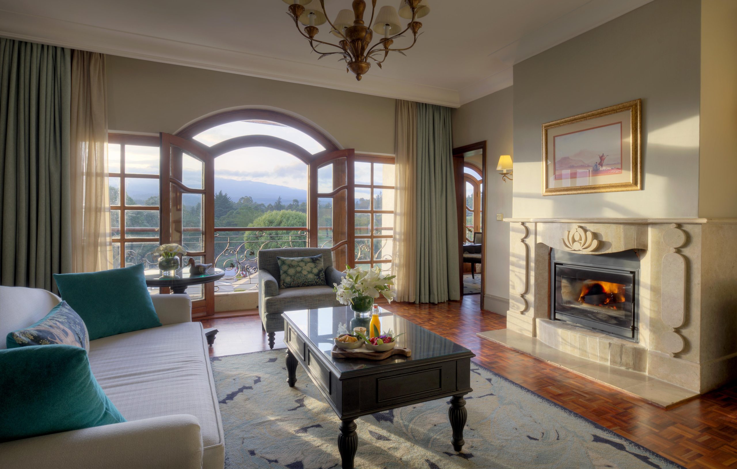 manor equitorial suite3
